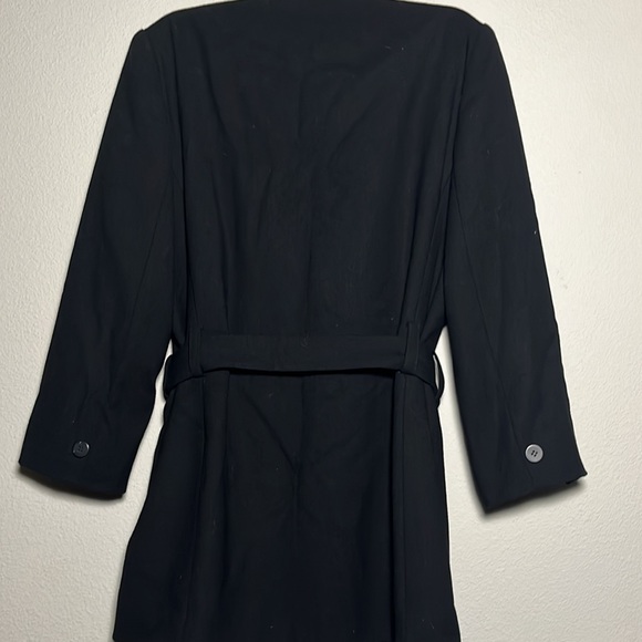 J.McLaughlin black coat with belt tie size 12 - Picture 4 of 5